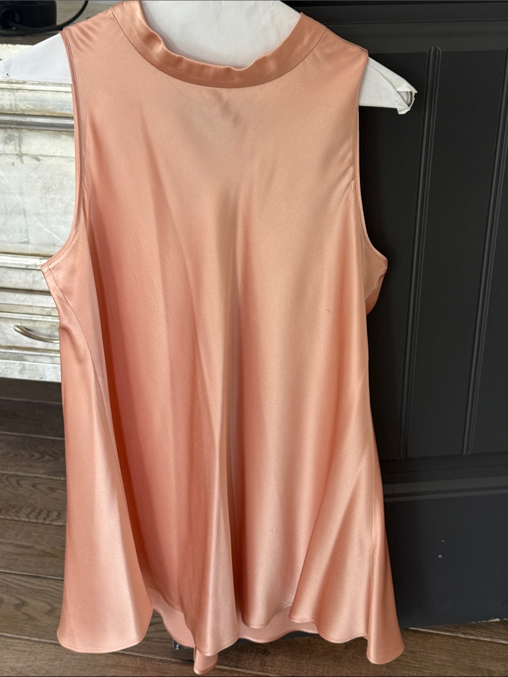 Lafayette 148 New York Satin Shell in Blush peach